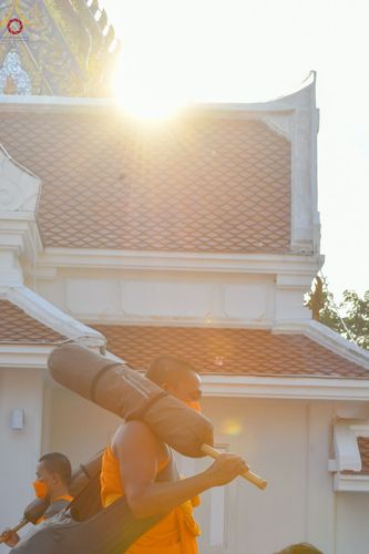 ภาพ No.72361:พิธีต้อนรับพระธรรมยาตรา ในโครงการธรรมยาตรากตัญญูบูชา มหาปูชนียาจารย์ พระมงคลเทพมุนี(สด จนฺทสโร) พระผู้ปราบมาร อนุสรณ์สถาน 7 แห่ง ปีที่ 11 วันที่ 18 มกราคม พ.ศ. 2566 ณ อนุสรณ์สถานลำดับที่ 4 สถานที่เกิดด้วยกายธรรม วัดโบสถ์ (บน) บางคูเวียง อ.บางกรวย จ.นนทบุ