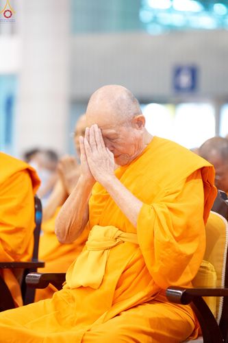 ภาพ No.337930:วันอาทิตย์ต้นเดือน 5 กรกฎาคม พ.ศ.2569 พิธีบูชาข้าวพระ ณ สภาธรรมกายสากล วัดพระธรรมกาย