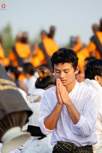 ภาพ No.299725:วันที่ 18 มกราคม พ.ศ. 2569 พิธีต้อนรับพระธรรมยาตรา (ภาพชุดที่ 2) ณ อนุสรณ์สถานลำดับที่ 5  สถานที่เผยแผ่วิชชาธรรมกายครั้งแรก อนุสรณ์สถานบางปลา วัดบางปลา อำเภอบางเลน จังหวัดนครปฐม ในโครงการธรรมยาตรา กตัญญูบูชา มหาปูชนียาจารย์ พระมงคลเทพมุนี(สด จนฺทสโร) พระ