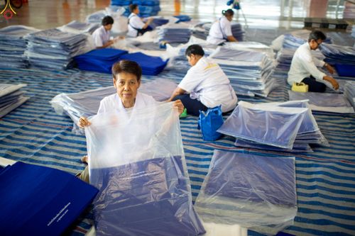 ภาพ No.320586:วันที่ 10 เมษายน พ.ศ.2569 การเตรียมกล่องไทยธรรม เพื่องานถวายมหาสังฆทาน 40,000 กว่าวัดทั่วประเทศ วันคุ้มครองโลก 22 เมษายน พ.ศ.2569 วัดพระธรรมกาย