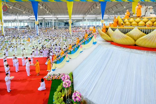 พิธีหล่อพระบรมพุทธเจ้า วัน อาทิตย์ที่ 12 มีนาคม พ.ศ. 2566 ณ วัดพระธรรมกาย จ.ปทุมธานี