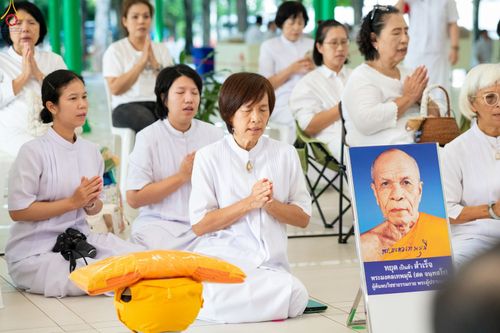 ภาพ No.350789:วันที่ 19 กันยายน พ.ศ.2569 พิธีบรรพชาอุปสมบท โครงการอุปสมบทหมู่บูชาธรรม ครบรอบ 109 ปี วันครูผู้ค้นพบวิชชาธรรมกาย ณ โบสถ์พระไตรปิฏก วัดพระธรรมกาย