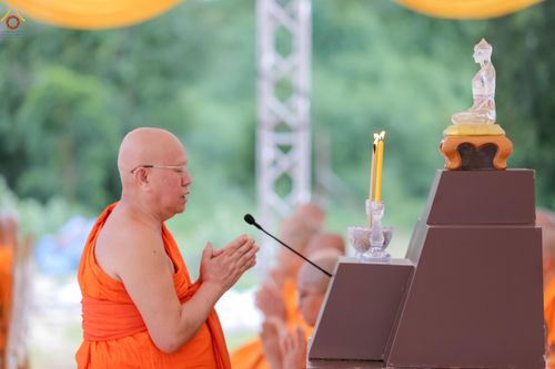 ภาพ No.339448:วันอังคารที่ 14  กรกฎาคม 2569 พิธีทอดผ้าป่าและพิธีตอกเสาเข็มมงคลต้นสุดท้าย องค์พระเจดีย์เพื่อสร้างสันติภาพโลก  ณ ธุดงคสถานพัฒนานิคม อ.พัฒนาพิคม จ.ลพบุรี