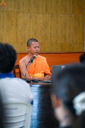 ภาพ No.283896:วันที่ 18 พฤศจิกายน พ.ศ. 2568 พิธีทอดกฐินสามัคคีทั่วไทย 30,000 วัด  โดยคณะศิษยานุศิษย์ บูชาธรรม 81 ปี  หลวงพ่อธัมมชโย  ณ วัดสวายสอ จ.บุรีรัมย์