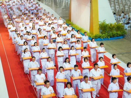ภาพ No.345644:วันพฤหัสบดีที่ 27 สิงหาคม พ.ศ.2569 พิธีทอดผ้าป่าเพื่อถวายอุปกรณ์สื่อโสตทัศน์ อาคาร 82 ปี หลวงพ่อธัมมชโย พิธีทอดผ้าป่าสมทบกฐินวัดพระธรรมกาย และสมทบกฐิน 30,000 กว่าวัดทั่วไทย ครั้งที่ 1 ประจำปี พุทธศักราช 2569 ณ วัดพระธรรมกาย ปทุมธานี