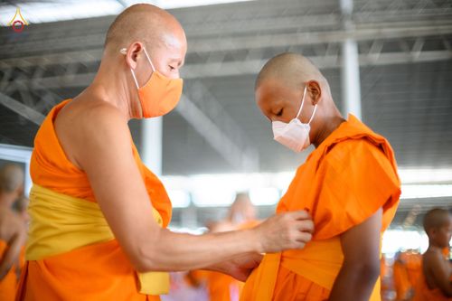 ภาพ No.79900:พิธีขอบรรพชา , พิธีคล้องอังสะ พิธีขอสรณคมน์และศีล , พิธีขอนิสสัย ในโครงการบรรพชาสามเณรฟื้นฟูพระพุทธศาสนาทั่วไทย วันเสาร์ที่ 8 เมษายน พ.ศ.2566