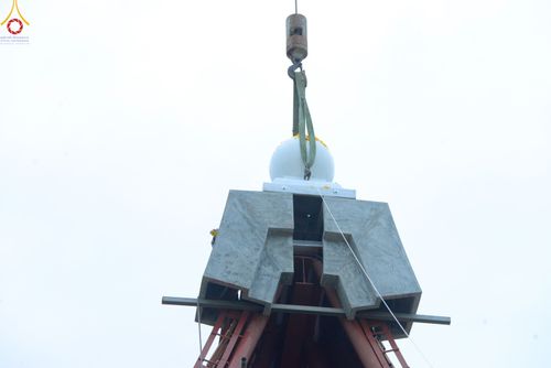 ภาพ No.83303:พิธีถวายสังฆทานคณะสงฆ์ 85 รูป  และพิธีทอดผ้าป่ายกช่อฟ้าดวงแก้ว มหาวิหารหลวงปู่  วันอาทิตย์ที่ 18 มิถุนายน 2566 ณ ศูนย์ปฏิบัติธรรมภาคใต้ อ.บางกล่ำ จ.สงขลา