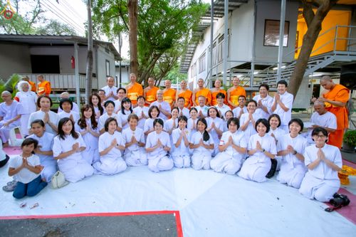 ภาพ No.319838:วันอาทิตย์ที่ 5 เมษายน พ.ศ.2569 พิธีตัดปอยผม และปลงผมนาคธรรมทายาท โครงการบรรพชาและอุปสมบทหมู่ รุ่นบูชาธรรม 82 ปี หลวงพ่อธัมมชโย