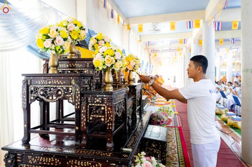 ภาพ No.301215:วันที่ 22 มกราคม พ.ศ. 2569 พิธีทอดผ้าป่าทำนุบำรุงศาสนสถาน ณ วัดใหม่พิบูลย์ผล อ.สองพี่น้อง จ.สุพรรณบุรี ในโครงการธรรมยาตรา กตัญญูบูชา มหาปูชนียาจารย์ พระมงคลเทพมุนี(สด จนฺทสโร) พระผู้ปราบมาร อนุสรณ์สถาน 7 แห่ง ปีที่ 14