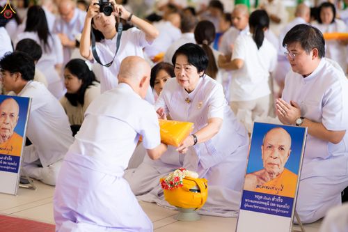 ภาพ No.333897:วันเสาร์ที่ 13 มิถุนายน พ.ศ.2569 พิธีเวียนประทักษิณ , พิธีวันทาสีมา , วันทาพระประธาน , พิธีขอขมาและมอบผ้าไตร โครงการอุปสมบทหมู่ผู้บริหาร รุ่นที่ 16 , โครงการอุปสมบทหมู่ธรรมทายาท ระดับอุดมศึกษา รุ่นที่ 53 (ภาคฤดูฝน) ณ โบสถ์พระไตรปิฏก วัดพระธรรมกาย