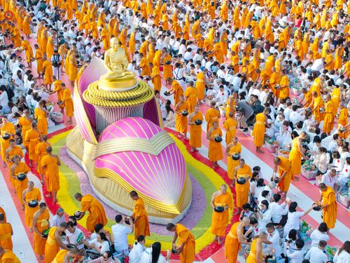 ภาพ No.292439:วันที่ 11 มกราคม พ.ศ. 2569 พิธีตักบาตรพระธรรมยาตรา ณ อนุสรณ์สถานคลองบางนางแท่น อ.สามพราน จ.นครปฐม ในโครงการธรรมยาตรา กตัญญูบูชา มหาปูชนียาจารย์ พระมงคลเทพมุนี(สด จนฺทสโร) พระผู้ปราบมาร อนุสรณ์สถาน 7 แห่ง ปีที่ 14