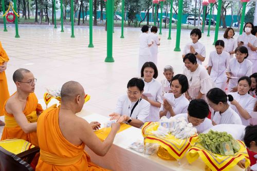 ภาพ No.309049:วันอาทิตย์ที่ 8 กุมภาพันธ์ พ.ศ. 2569  พิธีต้อนรับพระบัญชาสมเด็จพระสังฆราช แต่งตั้ง  “พระครูปลัดรัตนวีรวัฒน์” (รังสฤษดิ์ อิทฺธิจินฺตโก) เจ้าอาวาสวัดพระธรรมกาย ให้ดำรงตำแหน่ง “ที่ปรึกษาเจ้าคณะจังหวัดปทุมธานี”