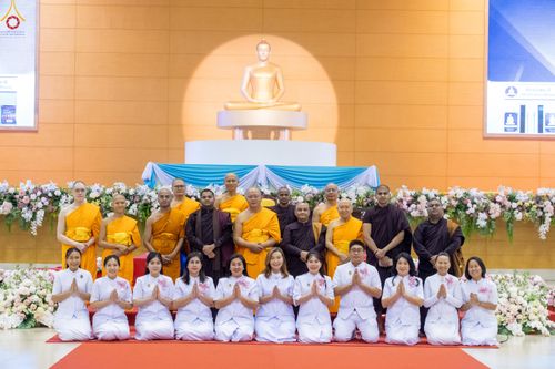 ภาพ No.311821:วันอังคารที่ 3 มีนาคม พ.ศ.2569 ปฏิบัติธรรมภาคสายวันมาฆบูชา พิธีถวายภัตตาหารเป็นสังฆทาน ณ สภาธรรมกายสากล วัดพระธรรมกาย