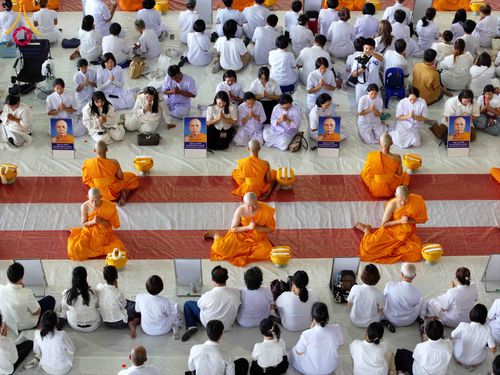 ภาพ No.321437:วันเสาร์ที่ 11 เมษายน พ.ศ.2569 พิธีขอบรรพชา พิธีขอสรณคมณ์และศีล, พิธีถวายบาตร พิธีอุปสมบท โครงการอุปสมบทหมู่ บูชาธรรมหลวงพ่อธัมมชโย พ.ศ.2569 โครงการอุปสมบทหมู่ธรรมทายาท ระดับอุดมศึกษา รุ่น 53 (ภาคฤดูร้อน) ณ วัดพระธรรมกาย ปทุมธานี