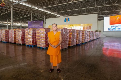 ภาพ No.322182:วันที่ 14 เมษายน พ.ศ.2569 การเตรียมกล่องไทยธรรม วันสุดท้าย เพื่องานถวายมหาสังฆทาน 40,000 กว่าวัดทั่วประเทศ วันคุ้มครองโลก 22 เมษายน พ.ศ.2569 วัดพระธรรมกาย