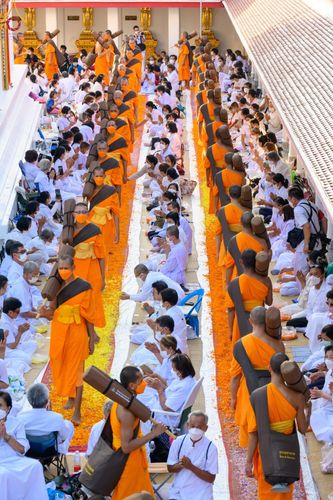 ภาพ No.70743:พิธีต้อนรับพระธรรมยาตรา ในโครงการธรรมยาตรากตัญญูบูชา มหาปูชนียาจารย์ พระมงคลเทพมุนี(สด จนฺทสโร) พระผู้ปราบมาร อนุสรณ์สถาน 7 แห่ง ปีที่ 11 วันที่ 14 มกราคม พ.ศ. 2566 ณ อนุสรณ์สถานลำดับที่ 3 สถานที่เกิดในเพศสมณะ วัดสองพี่น้อง อ.สองพี่น้อง จ.สุพรรณบุรี