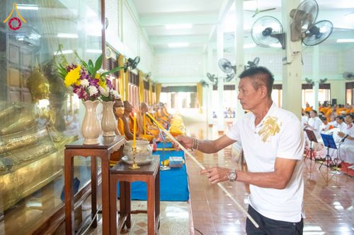 ภาพ No.296385:วันที่ 16 มกราคม พ.ศ. 2569 พิธีทอดผ้าป่าทำนุบำรุงศาสนสถาน ณ วัดโพธิ์เอน ต.บางขุนกอง อ.บางกรวย จ.นนทบุรี อนุสรณ์สถานลำดับที่ 4 สถานที่เกิดด้วยกายธรรม ในโครงการธรรมยาตรา กตัญญูบูชา มหาปูชนียาจารย์ พระมงคลเทพมุนี(สด จนฺทสโร) พระผู้ปราบมาร อนุสรณ์สถาน 7 แห่ง