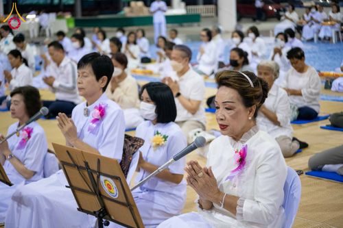 ภาพ No.303541:วันที่ 27 มกราคม พ.ศ. 2569 พิธีถวายภัตตาหารเป็นสังฆทาน แด่พระธรรมยาตรา ณ วัดพระธรรมกาย  จังหวัดปทุมธานี ในโครงการธรรมยาตรา กตัญญูบูชา มหาปูชนียาจารย์ พระมงคลเทพมุนี(สด จนฺทสโร) พระผู้ปราบมาร อนุสรณ์สถาน 7 แห่ง ปีที่ 14