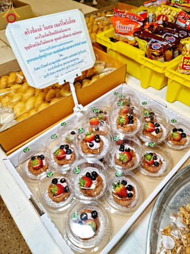 ภาพ No.121256:พิธีถวายภัตตาหารเป็นสังฆทาน แด่คณะพระธรรมยาตราฯ ในโครงการธรรมยาตรากตัญญูบูชา มหาปูชนียาจารย์ พระมงคลเทพมุนี(สด จนฺทสโร) พระผู้ปราบมาร อนุสรณ์สถาน 7 แห่ง ปีที่ 12 วันที่ 30 มกราคม พ.ศ. 2567 ณ สภาธรรมกายสากล วัดพระธรรมกาย