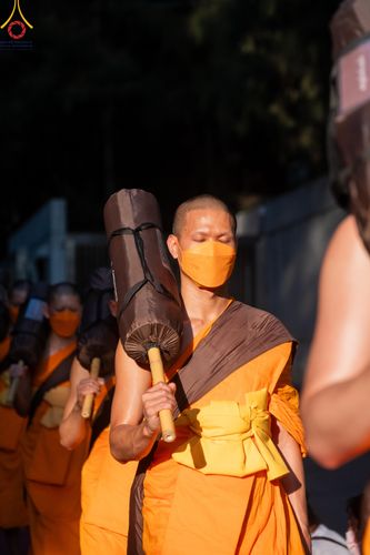 ภาพ No.105790:พิธีต้อนรับพระธรรมยาตรา ในโครงการธรรมยาตรากตัญญูบูชา มหาปูชนียาจารย์ พระมงคลเทพมุนี(สด จนฺทสโร) พระผู้ปราบมาร อนุสรณ์สถาน 7 แห่ง ปีที่ 12 วันที่ 3 มกราคม พ.ศ. 2567 ณ อนุสรณ์สถานโลตัสแลนด์ จ.สุพรรณบุรี