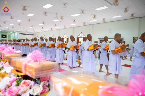 ภาพ No.349595:วันอังคารที่ 15 กันยายน พ.ศ.2569  พิธีขอขมา รับบาตร ผ้าไตร และบรรพชา "โครงการบรรพชาและพัฒนาศีลธรรม นักเรียนนายสิบตำรวจรุ่นที่ 16“ ศูนย์ฝึกอบรมตำรวจภูธร ภาค 1 ณ วัดพระพุทธบาท ราชวรมหาวิหาร  จ.สระบุรี