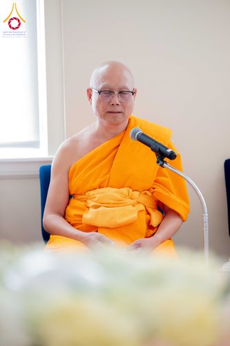 ภาพ No.319112:วันที่ 29 มีนาคม พ.ศ.2569 พิธีอัญเชิญรูปหล่อพระมงคลเทพมุนี (สด จนฺทสโร) ประดิษฐาน ณ ห้องปฏิบัติธรรม “มงคลรัตนโชติ”  วัดพระธรรมกายชิคาโก ประเทศสหรัฐอเมริกา