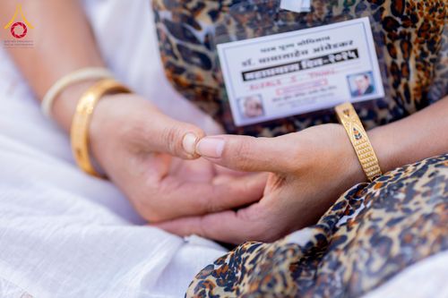 ภาพ No.283759:วันที่ 6-7 ธันวาคม พ.ศ. 2568  พิธีรับมอบหนังสือแสดงเจตจำนงถวายสิทธิครอบครองและใช้ประโยชน์วัดสันติวัน เมืองนาคปูร์  พิธีจุดโคมประทีปถวายเป็นพุทธบูชา และอุทิศบุญกุศลแด่ ดร.บี.อาร์. อัมเบดการ์  พิธีบูชาข้าวพระถ่ายทอดสดจากประเทศไทย