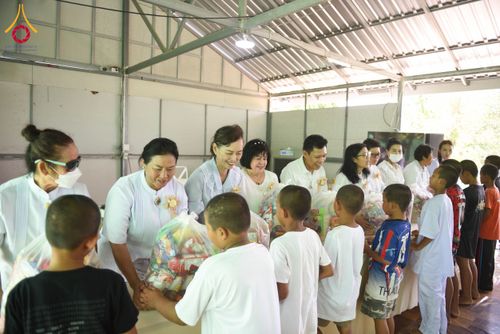 ภาพ No.58510:พิธีทอดผ้าป่ากองทุนการศึกษา ณ ศูนย์ปฏิบัติธรรมวิหารแดง ต.เจริญธรรม อ.วิหารแดง จ.สระบุรี วันที่ 21 เมษายน พ.ศ.2567