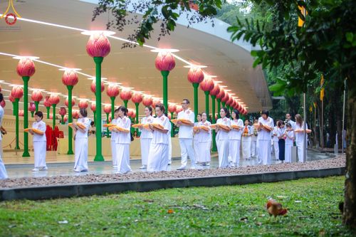 ภาพ No.156662:พิธีบรรพชาอุปสมบท ธรรมทายาท โครงการอุปสมบทหมู่บูชาธรรมครบรอบ 107 ปี วันครูผู้ค้นพบวิชชาธรรมกาย ณ โบสถ์พระไตรปิฏก วัดพระธรรมกาย วันเสาร์ที่ 14 กันยายน พ.ศ. 2567