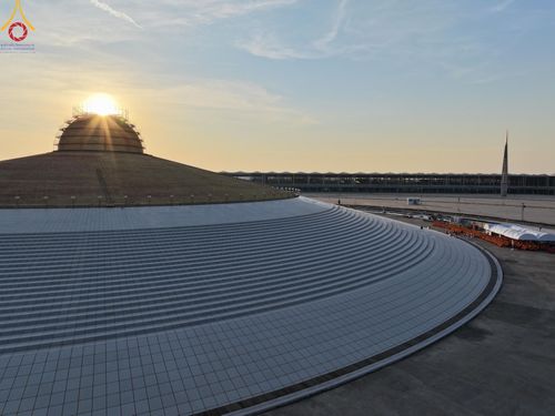 ภาพ No.194494:พิธีปฐมเริ่มสุวรรณรังสรรค์มหาธรรมกายเจดีย์ วันจันทร์ที่ 13 มกราคม พ.ศ. 2568 ณ มหาธรรมกายเจดีย์ วัดพระธรรมกาย จ.ปทุมธานี