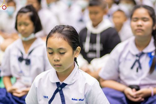 ภาพ No.103377:วันรวมพลังเด็กดี V-Star ผู้นำฟื้นฟูศีลธรรมโลก จังหวัดนครราชสีมา ณ เทอร์มินอล 21 โคราช ถ.มิตรภาพ ต.ในเมือง อ.เมืองนครราชสีมา จ.นครราชสีมา วันอังคารที่ 19 ธันวาคม พ.ศ. 2566