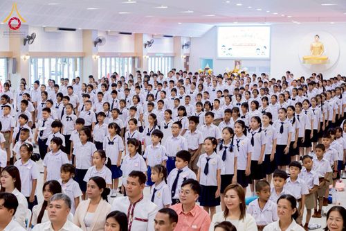 ภาพ No.274035:วันที่ 21 พฤศจิกายน พ.ศ. 2568 รวมพลังเด็กดี V-Star ผู้นำฟื้นฟูศีลธรรมโลก ประจำปี 2568 จังหวัดชลบุรี ณ ธุดงคสถานชลบุรี อำเภอศรีราชา จังหวัดชลบุรี