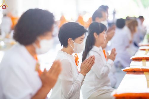 ภาพ No.85661:พิธีบุพเปตพลีครั้งที่ 138 ร่วมอุทิศบุญแด่หมู่ญาติที่ล่วงลับไปแล้ว และสืบทอดอายุพระพุทธศาสนา วันพุธที่ 16 สิงหาคม พ.ศ. 2566 (วันพระแรม 15 ค่ำ เดือน 8-8 ณ หอฉันคุณยายอาจารย์ฯ วัดพระธรรมกาย