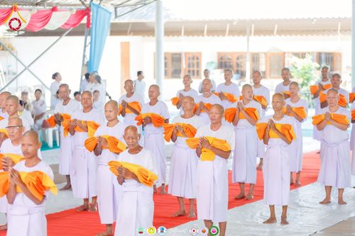 ภาพ No.276510:วันพุธที่ 3 ธันวาคม  พ.ศ. 2568 โครงการอุปสมบทหมู่ รุ่นบูชาธรรมมหาปูชนียาจารย์ 2568 ศูนย์อบรมเยาวชนผาสุกวานิช จังหวัดราชบุรี