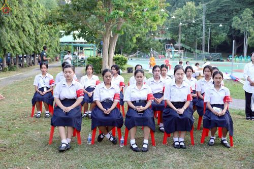 ภาพ No.235150:วันอาทิตย์ที่ 27 กรกฎาคม พ.ศ. 2568 พิธีตักบาตรพระ1,000 รูป ทำบุญเมืองพัทลุง ประธานสงฆ์ พระปริยัติวชิโรดม  เจ้าคณะจังหวัดพัทลุง ประธานฆราวาส นายรัฐศาสตร์ ชิดชู  ผู้ว่าราชการจังหวัดพัทลุง