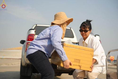 ภาพ No.120845:V.20 เป็นปลื้ม การเตรียมงาน เก็บงาน การรับบุญของเจ้าหน้าที่หน่วยงานต่างๆ เพื่อโครงการธรรมยาตรา กตัญญูบูชา มหาปูชนียาจารย์ พระมงคลเทพมุนี (สด จนฺทสโร) พระผู้ปราบมาร อนุสรณ์สถาน 7 แห่ง ปีที่ 12 ระหว่างวันที่ 2 - 31 มกราคม พ.ศ.2567