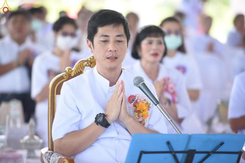 ภาพ No.262412:วันที่ 19 ตุลาคม พ.ศ. 2568 พิธีทอดกฐินสถาปนา แผ่นบันมงคลมหาเศรษฐี อาคาร 80 ปี หลวงพ่อธัมมชโย ในโครงการกฐินสามัคคีทั่วไทย 30,000 วัด บูชาธรรม 81 ปี หลวงพ่อธัมมชโย โดยคณะศิษยานุศิษย์วัดพระธรรมกาย ณ ศูนย์ปฏิบัติธรรมวิหารแดง ต.เจริญธรรม อ.วิหารแดง จ.สระบุรี