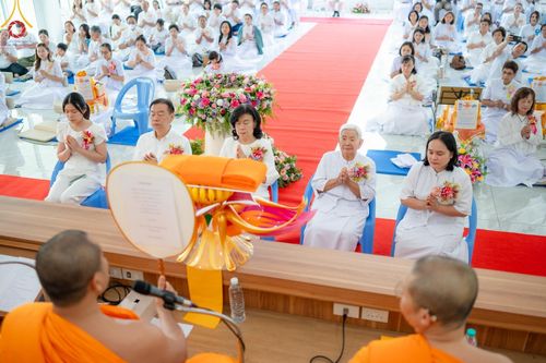 ภาพ No.169635:พิธีทอดกฐินเพื่อสร้าง หอฉันคุณยายอาจารย์ มหารัตนอุบาสิกาจันทร์ ขนนกยูง  ณ ศูนย์ปฏิบัติธรรมชลบุรี วันที่ 25 ตุลาคม พ.ศ. 2567