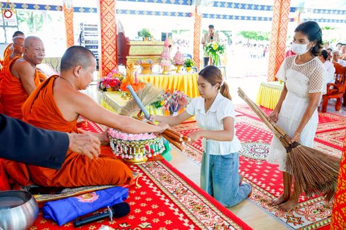 ภาพ No.255761:วันที่ 14 ตุลาคม พ.ศ. 2568 พิธีทอดกฐินสามัคคีทั่วไทย 30,000 วัด โดยคณะศิษยานุศิษย์ บูชาธรรม 81 ปี หลวงพ่อธัมมชโย ณ วัดควนปิยาราม ต.ปากพะยูน อ.ปากพะยูน จ.พัทลุง