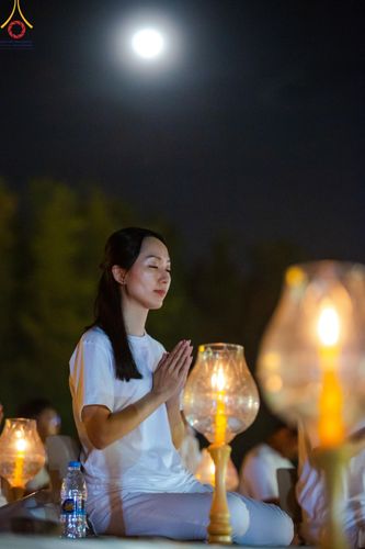 ภาพ No.170296:พิธีลอยกระทงธรรม ณ สระเศรษฐีทะเลบุญ มหาวิหารพระมงคลเทพมุนีฯ วัดพระธรรมกาย วันศุกร์ที่ 15 พฤศจิกายน พ.ศ.2567 (วันเพ็ญ 15 ค่ำ เดือน 12)