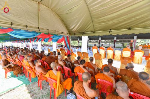 ภาพ No.174228:พิธีทอดกฐินสามัคคีสร้างทุกสิ่ง ปีที่ 8 ณ ธุดงคสถานอำนาจเจริญ ในโครงการกฐินสามัคคีทั่วไทย 30,000 วัด บูชาธรรม 80 ปี หลวงพ่อธัมมชโย โดยคณะศิษยานุศิษย์วัดพระธรรมกาย วันที่ 10 พฤศจิกายน พ.ศ. 2567