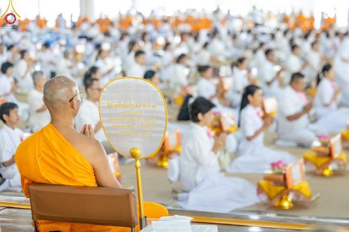 ภาพ No.177370:พิธีถวายภัตตาหารเมนูสวรรค์ และพิธีบุพเปตพลี ครั้งที่ 158 ร่วมอุทิศบุญแด่หมู่ญาติที่ล่วงลับไปแล้ว และสืบทอดอายุพระพุทธศาสนา ณ วัดพระธรรมกาย วันที่ 30 พฤศจิกายน พ.ศ.2567 (วันพระ แรม 15 ค่ำ เดือน 12)