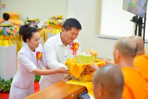 ภาพ No.249945:วันอังคารที่ 30 กันยายน พ.ศ. 2568 พิธีตอกเสามงคลต้นแรกอาคารเศรษฐีถาวร ที่พักผู้มาปฏิบัติธรรม ณ ศูนย์ปฏิบัติธรรมจันทบุรี