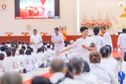 ภาพ No.152076:โครงการอบรมอุบาสก อุบาสิกาแก้ว ตัวแทนทอดกฐิน 30,000 วัด ทั่วไทย ระหว่างวันที่ 6-8 กันยายน พ.ศ. 2567 ณ ศูนย์อบรมเยาวชนกาญจนบุรี