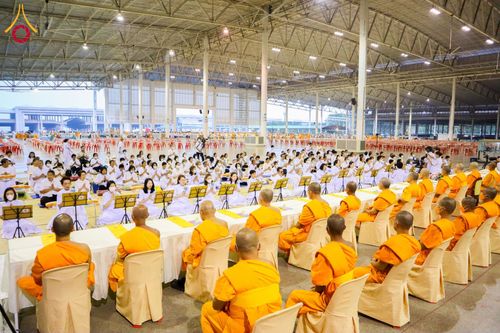 ภาพ No.120606:พิธีถวายภัตตาหารเป็นสังฆทาน แด่คณะพระธรรมยาตรา ปีที่ 12 วันที่ 29 มกราคม พ.ศ. 2567 ณ สภาธรรมกายสากล วัดพระธรรมกาย