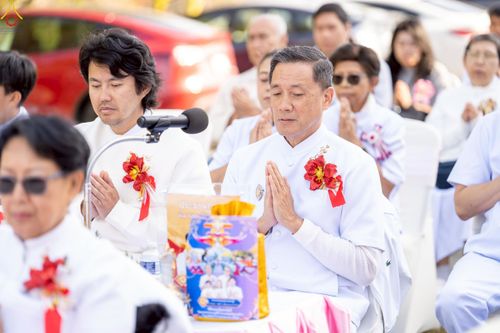 ภาพ No.272753:วันอาทิตย์ที่ 19 ตุลาคม พ.ศ. 2568 พิธีทอดกฐินสามัคคี  ณ วัดพระธรรมกายดีซี สหรัฐอเมริกา 