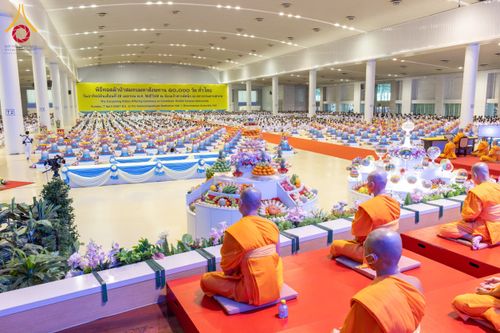 ภาพ No.134042:พิธีบูชาข้าวพระ  ในวันอาทิตย์ต้นเดือนที่ 7 เมษายน พ.ศ. 2567 ณ วัดพระธรรมกาย จ.ปทุมธานี