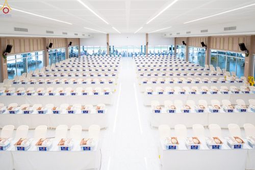 ภาพ No.245168:วันเสาร์ที่ 13 กันยายน พ.ศ. 2568 พิธีถวายสังฆทานแด่คณะสงฆ์ 323 วัด ปีที่ 21 ครั้งที่ 181 พิธีมอบกองทุนหนุนแรงใจช่วยครูใต้ ปีที่ 18 ครั้งทึ่ 144 และพิธีทำบุญอุทิศส่วนกุศลให้ผู้วายชนม์ ณ ศูนย์ปฏิบัติธรรมภาคใต้ จ.สงขลา