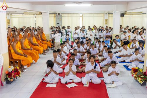 ภาพ No.195054:พิธีทอดผ้าป่าทำนุบำรุงศาสนสถาน ณ วัดไผ่โรงวัว ต.บางตาเถร อ.สองพี่น้อง จ.สุพรรณบุรี ในโครงการธรรมยาตรา กตัญญูบูชา มหาปูชนียาจารย์ พระมงคลเทพมุนี(สด จนฺทสโร) พระผู้ปราบมาร อนุสรณ์สถาน 7 แห่ง ปีที่ 13 วันที่ 13 มกราคม พ.ศ. 2568