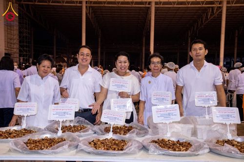 ภาพ No.121562:พิธีถวายภัตตาหารเป็นสังฆทาน แด่คณะพระธรรมยาตรา ปีที่ 12 วันที่ 31 มกราคม พ.ศ. 2567 ณ สภาธรรมกายสากล วัดพระธรรมกาย